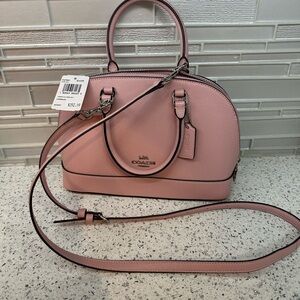 Coach Crossgrain Mini Sierra Satchel
SV/Carnation